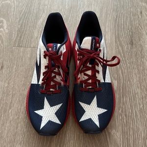 Brooks Launch 8 Limited Texas Edition
